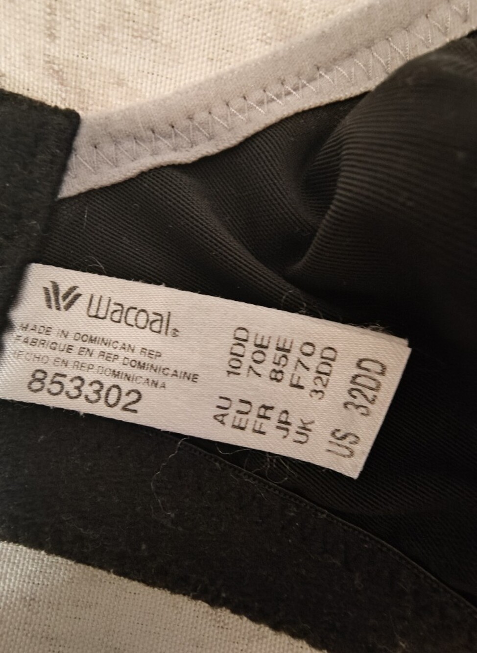 Wacoal Lindsey Black Contour Underwire Sports Bra 32DD - Picture 5 of 13